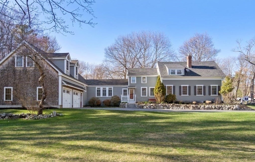 18 Mill St