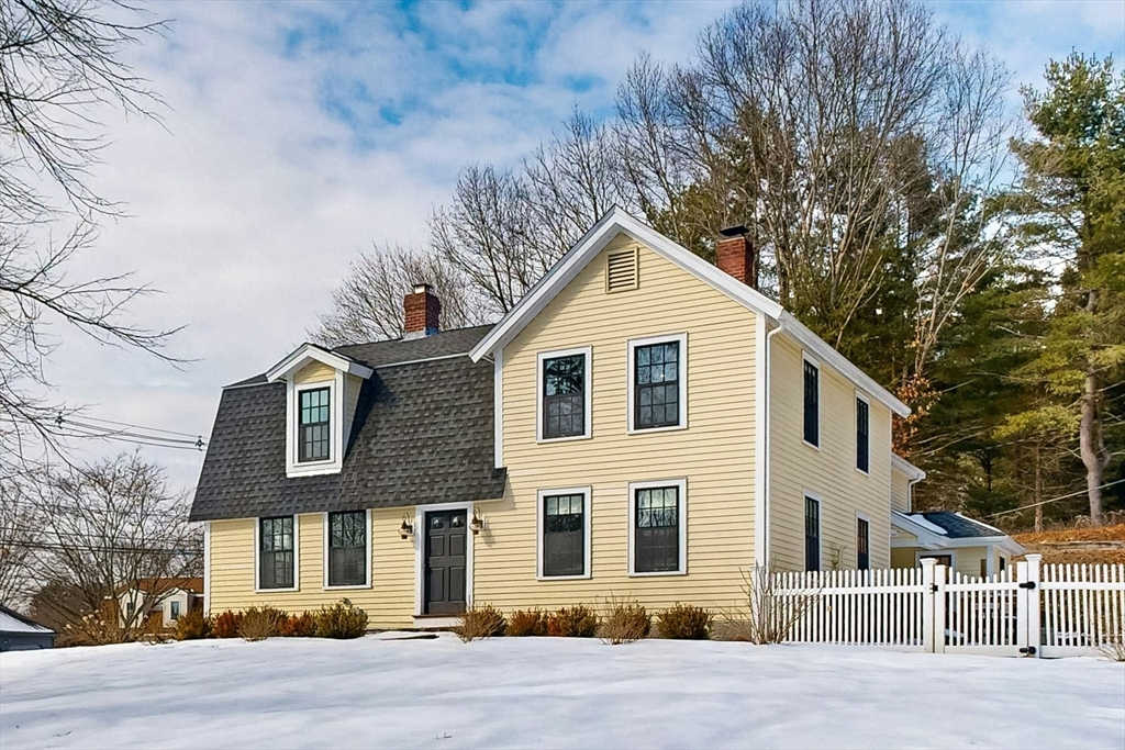 679 Main St