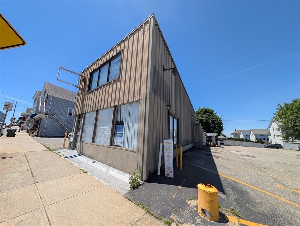 1777-1791 S Main St
