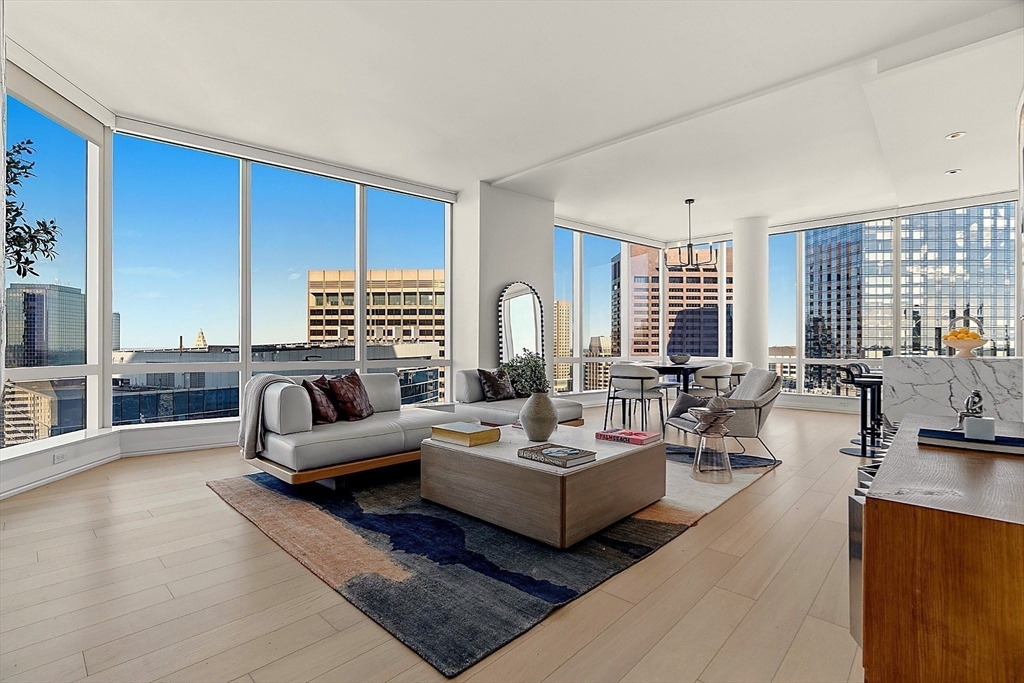 1 Franklin St 4308