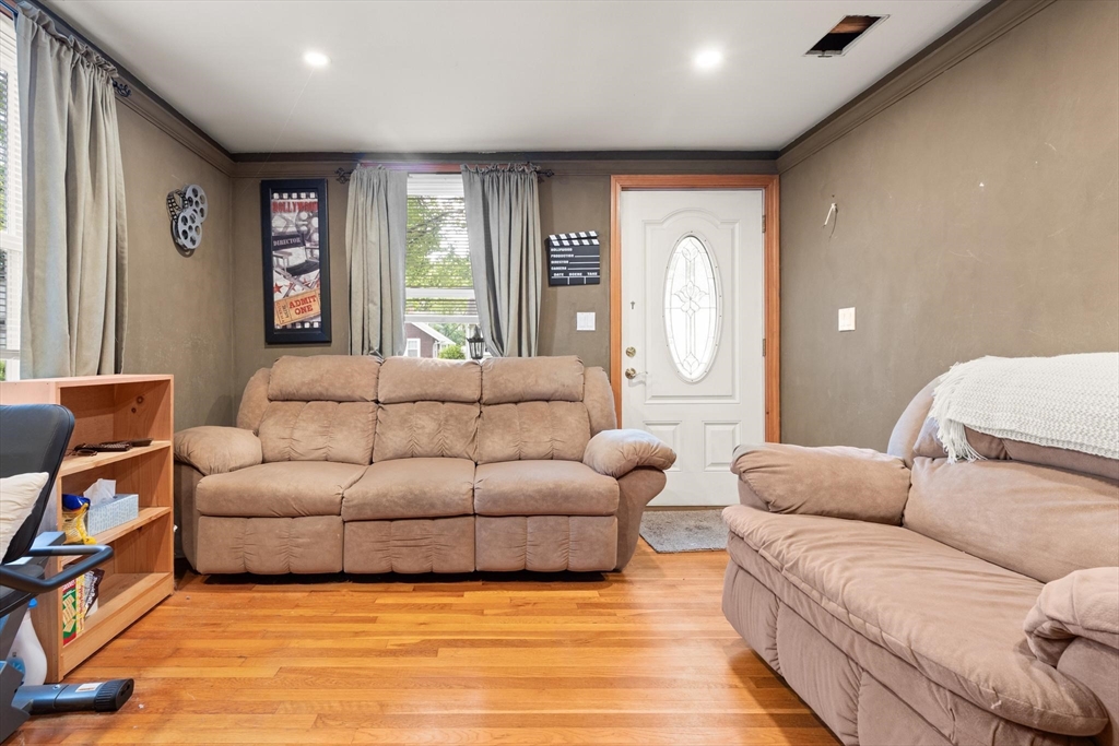 58 Horne Ave