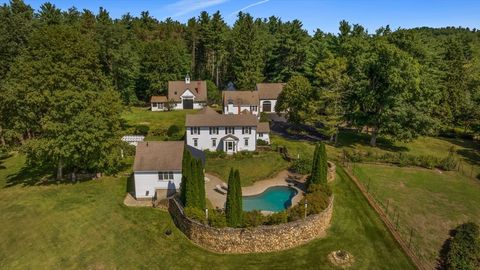 74 Wright Rd Ashby MA 01431