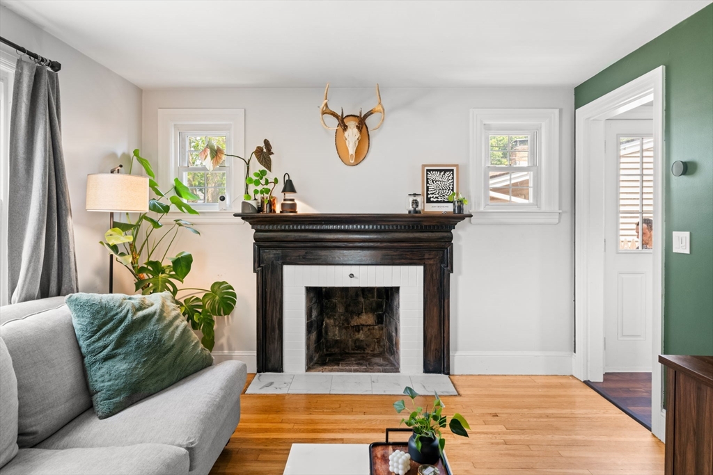 130 Chambly Ave