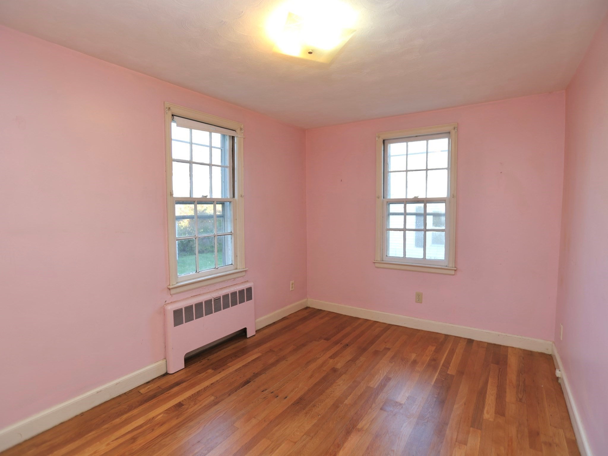 6 Rochelle St, Worcester, MA, 6 Rochelle St, Worcester, MA Photo #4