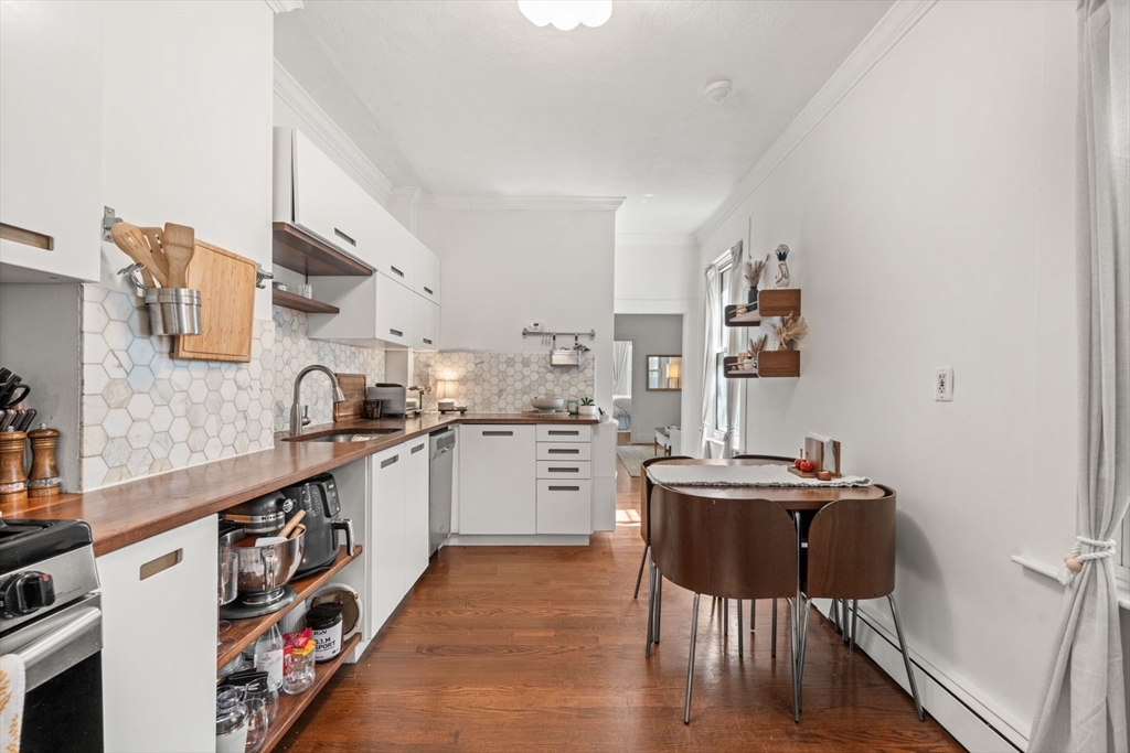 62 North Margin St 3