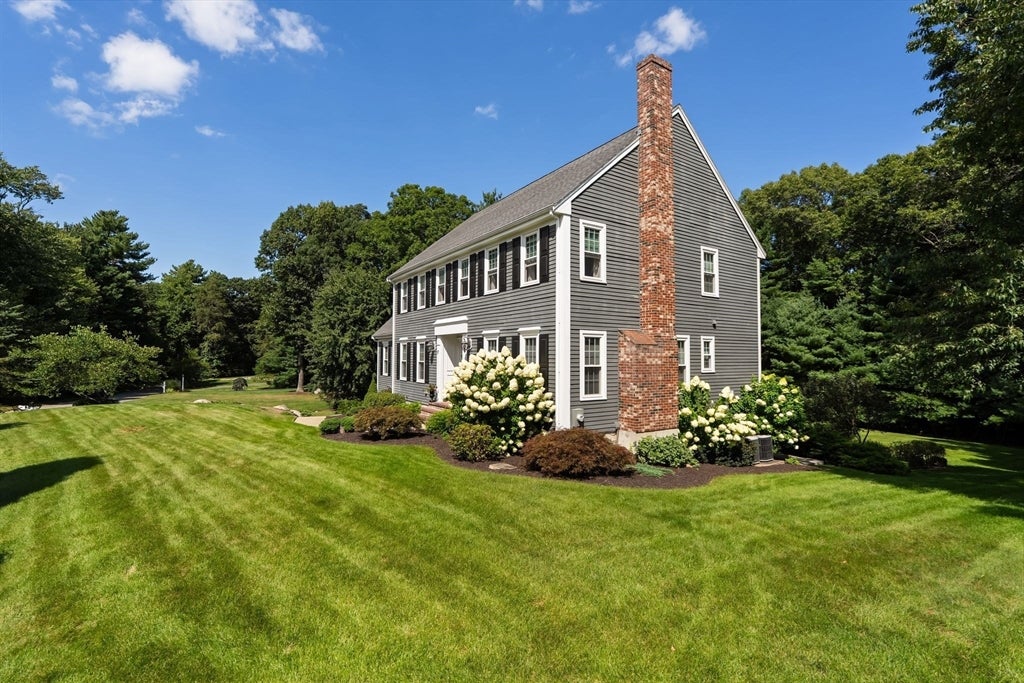 97 Farrar Farm Rd