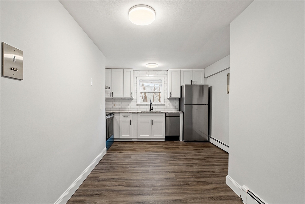 179 Franklin St 4