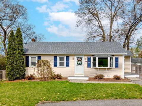 142 C St Dracut MA 01826