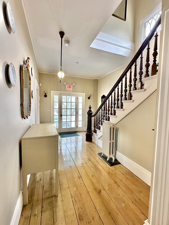 36 7th St