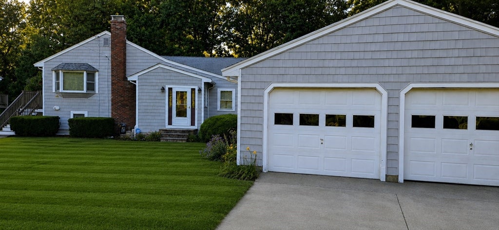 40 Border Rd, Holbrook, MA, 40 Border Rd, Holbrook, MA Photo #1