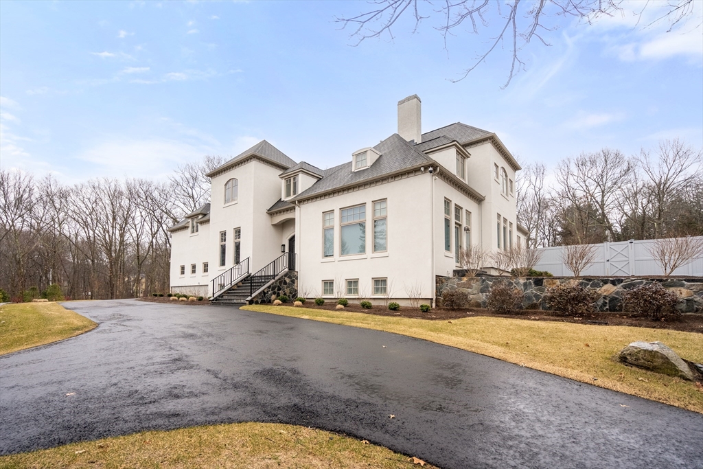 7 Schoolmaster Ln