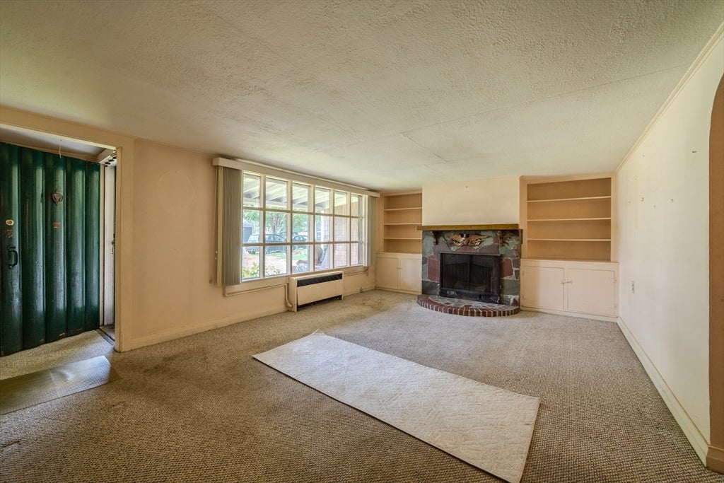 20 Bryant St, Dartmouth, MA, 20 Bryant St, Dartmouth, MA Photo #6