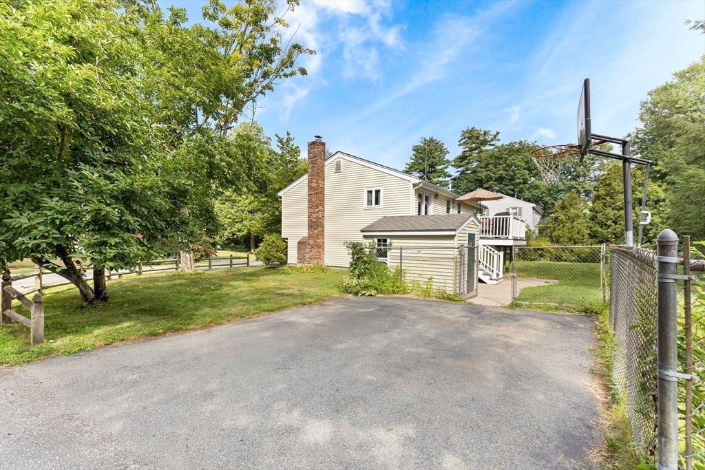 8 Green St, Billerica, MA, 8 Green St, Billerica, MA Photo #27