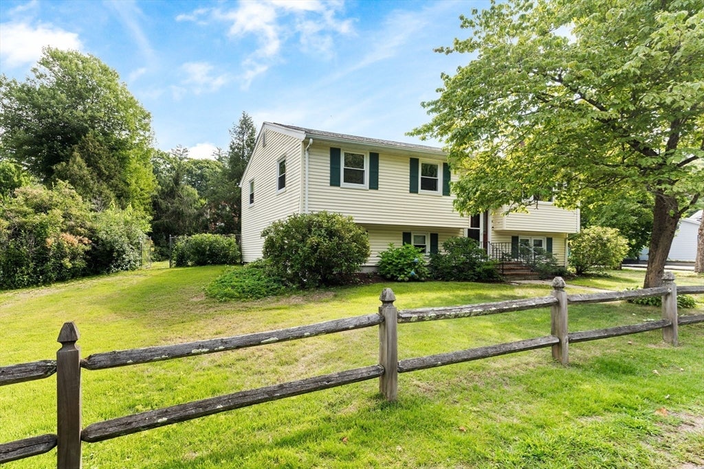 8 Green St, Billerica, MA, 8 Green St, Billerica, MA Photo #2
