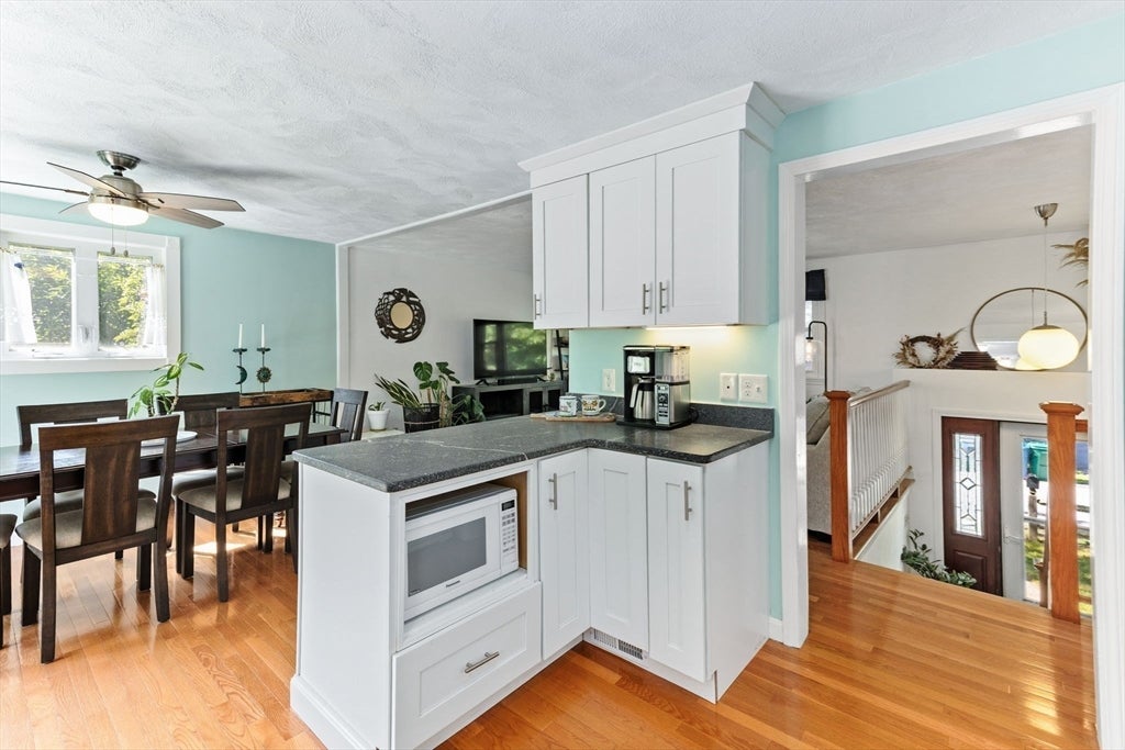 8 Green St, Billerica, MA, 8 Green St, Billerica, MA Photo #8