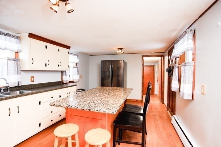 24 Railroad Ave