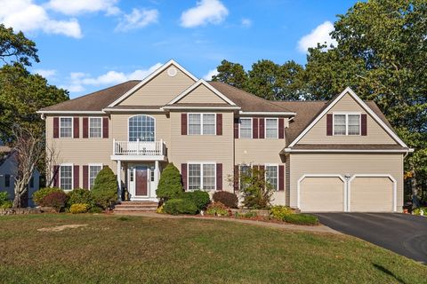 3 Loon Way Westford MA 01886