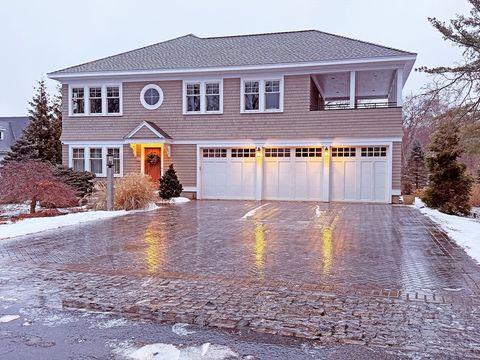 10 Friedenfels Street Salisbury MA 01952