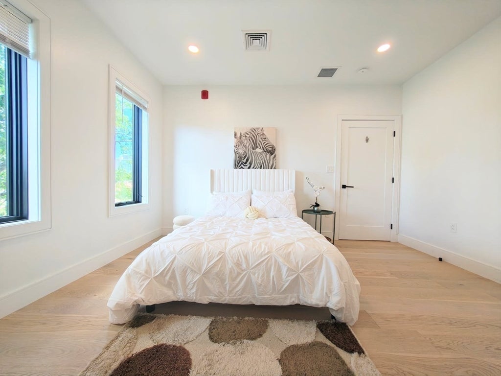 50 Leo M Birmingham PKWY #310, Boston, MA Photo #13