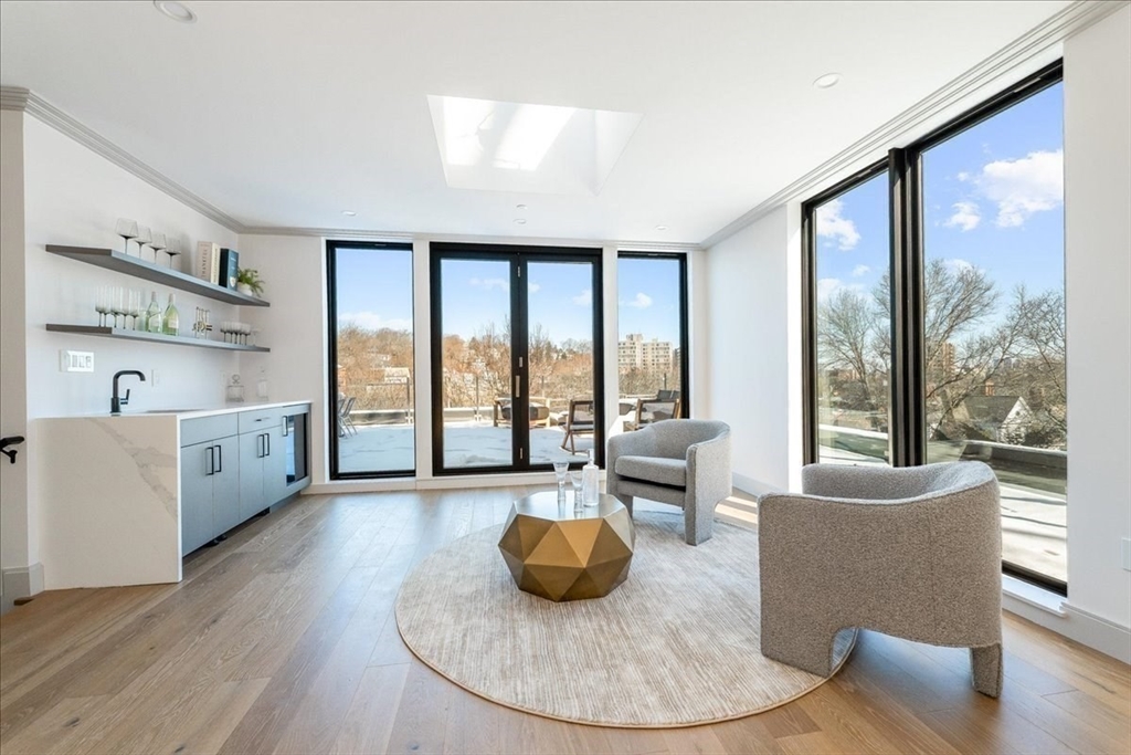 57 University Road Penthouse