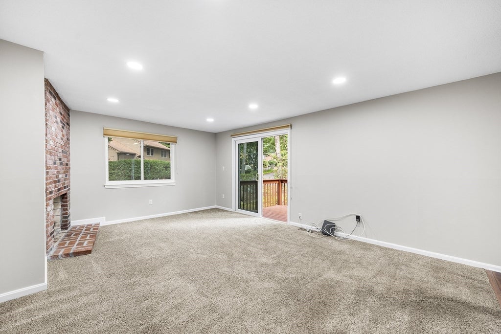 72 E Bluff Rd #72, Ashland, MA, 72 E Bluff Rd #72, Ashland, MA Photo #4