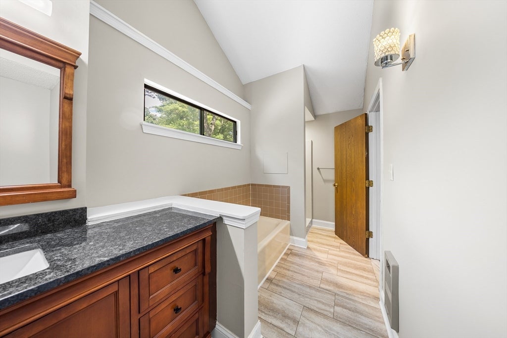 72 E Bluff Rd #72, Ashland, MA, 72 E Bluff Rd #72, Ashland, MA Photo #27