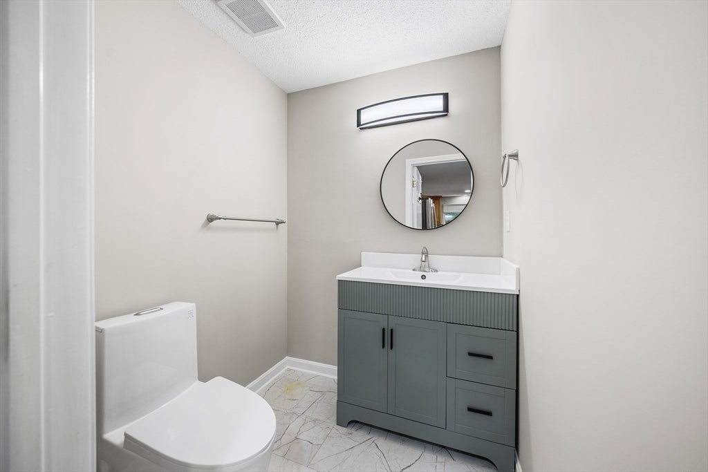72 E Bluff Rd #72, Ashland, MA, 72 E Bluff Rd #72, Ashland, MA Photo #15