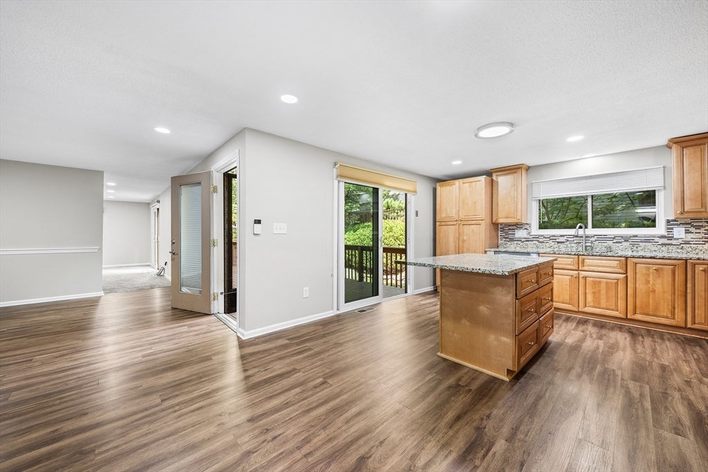 72 E Bluff Rd #72, Ashland, MA, 72 E Bluff Rd #72, Ashland, MA Photo #11