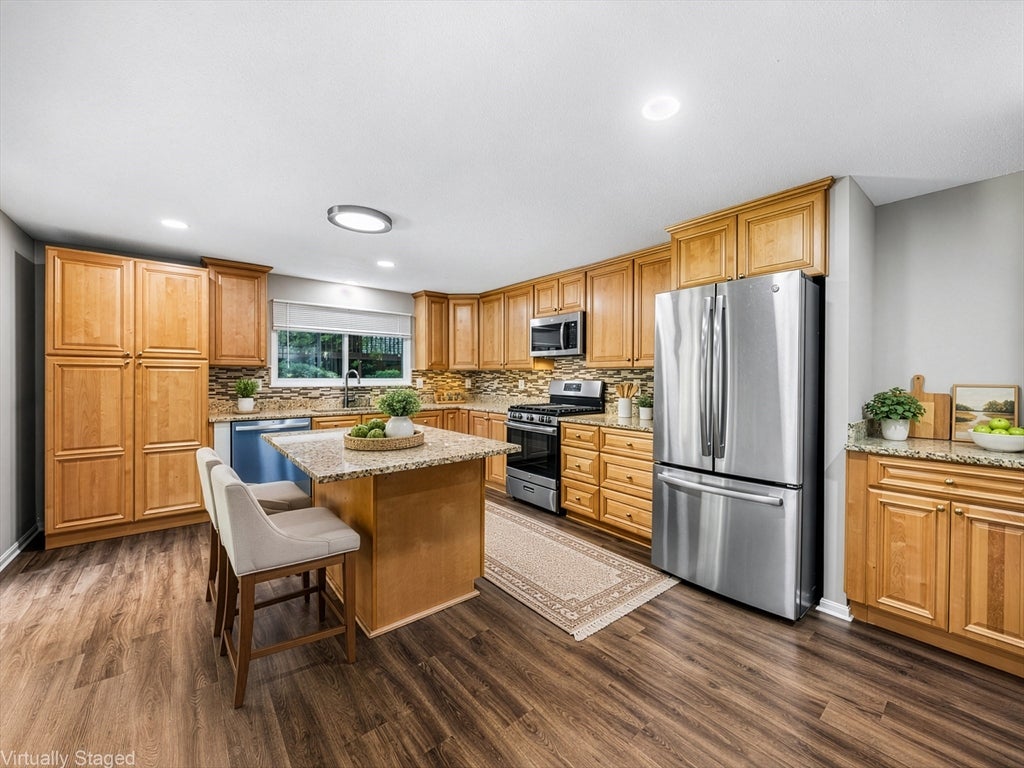 72 E Bluff Rd #72, Ashland, MA, 72 E Bluff Rd #72, Ashland, MA Photo #12