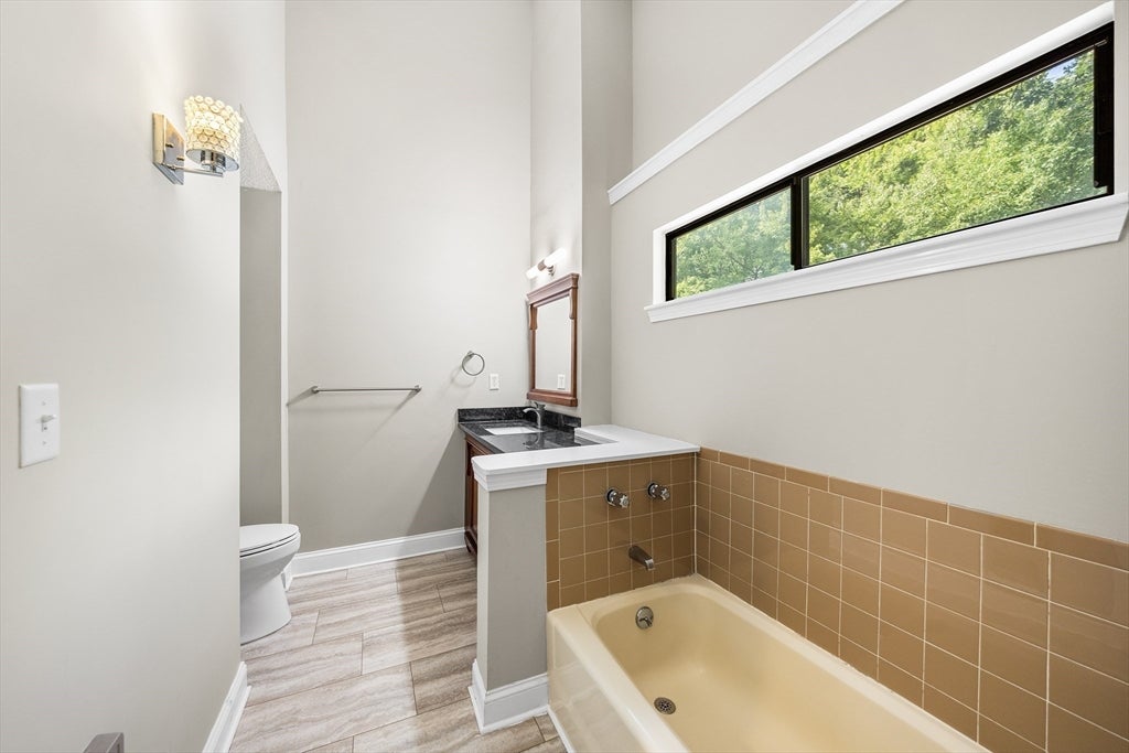 72 E Bluff Rd #72, Ashland, MA, 72 E Bluff Rd #72, Ashland, MA Photo #25