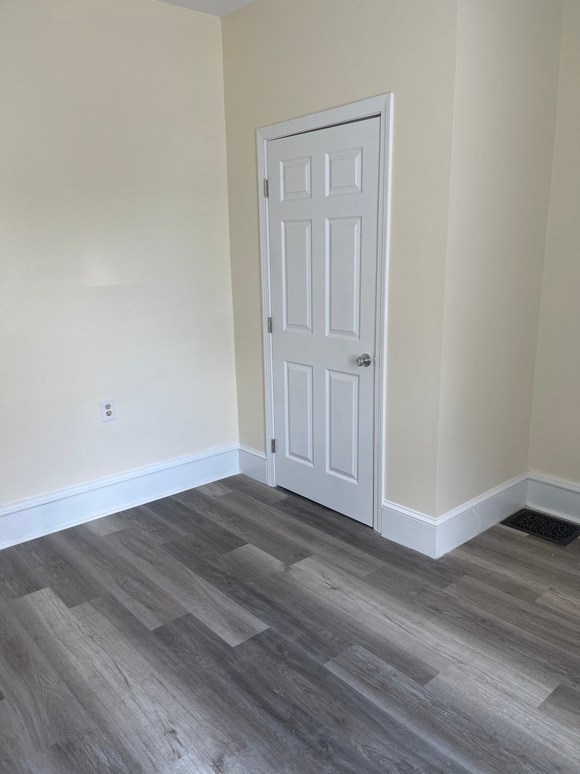 1 Glidden Ave #3, Lowell, MA, 1 Glidden Ave #3, Lowell, MA Photo #16