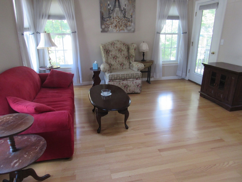 134 Tyson Commons Ln 134