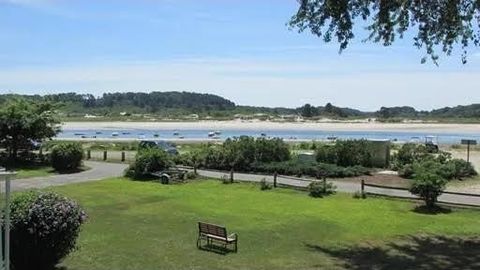 37 River Road - Ipswich MA 01938