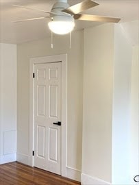 15 Linden Pl 3rd Flr