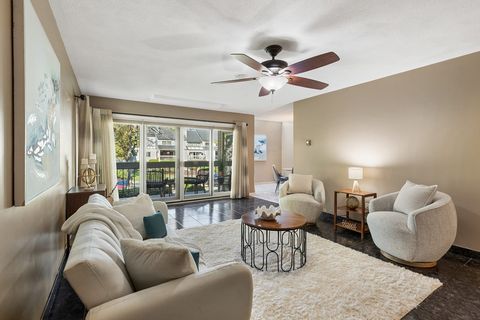 Photo of 1100 Salem Street #58, Lynnfield, MA 01940 (MLS # 73441826)