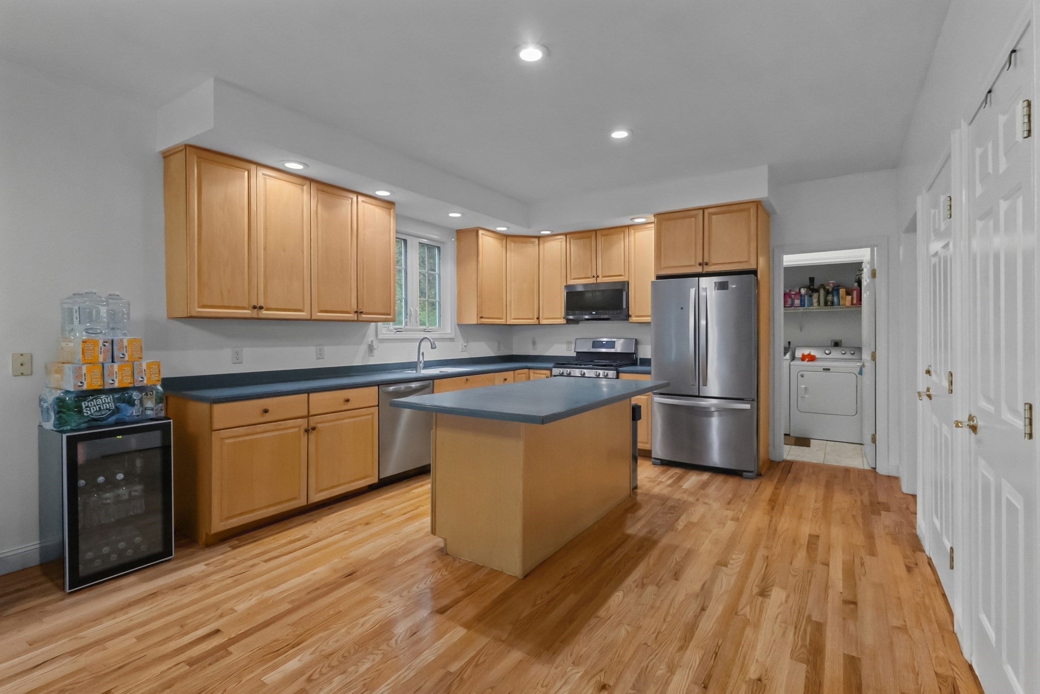 352 Grafton St, Shrewsbury, MA, 352 Grafton St, Shrewsbury, MA Photo #3