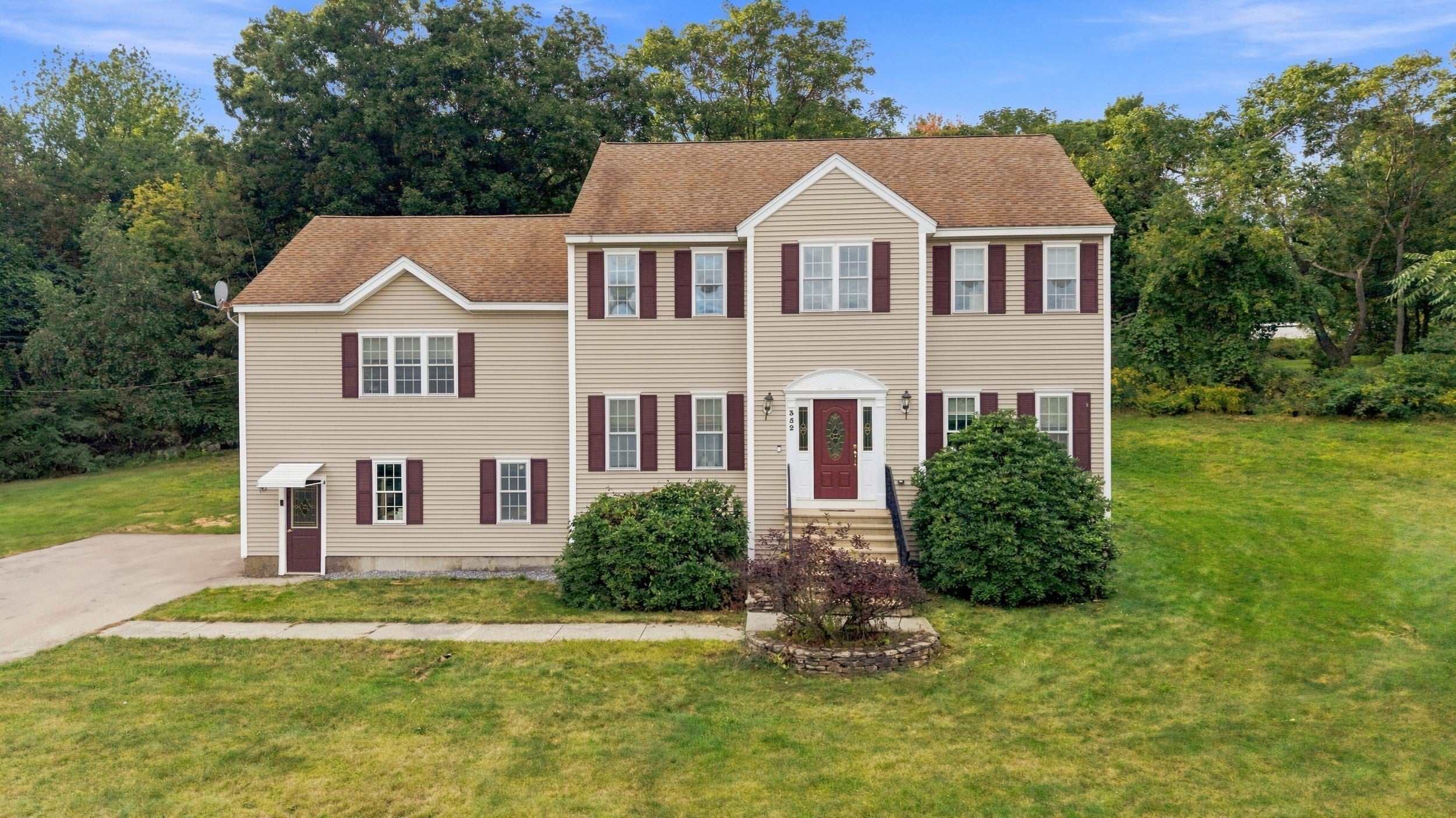 352 Grafton St, Shrewsbury, MA, 352 Grafton St, Shrewsbury, MA Photo #1