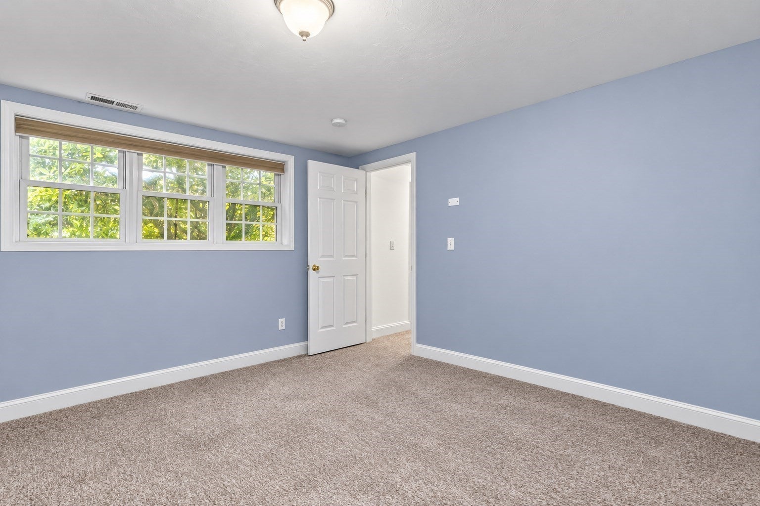 352 Grafton St, Shrewsbury, MA, 352 Grafton St, Shrewsbury, MA Photo #32