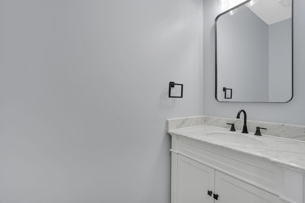 57 America St, Chicopee, MA Photo #27