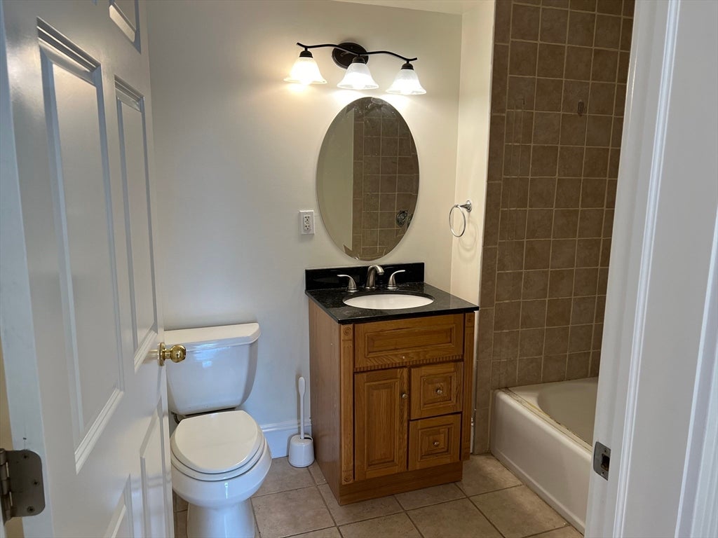 144 Washington Street #7, Peabody, MA Photo #5