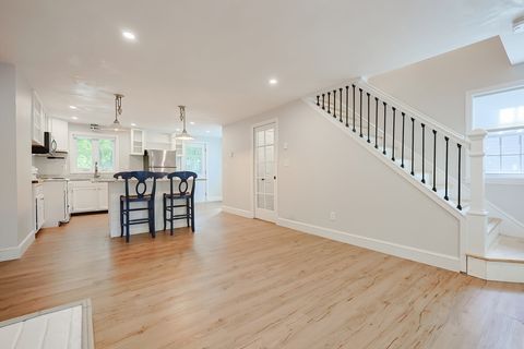 115 Green St. A Marblehead MA 01945