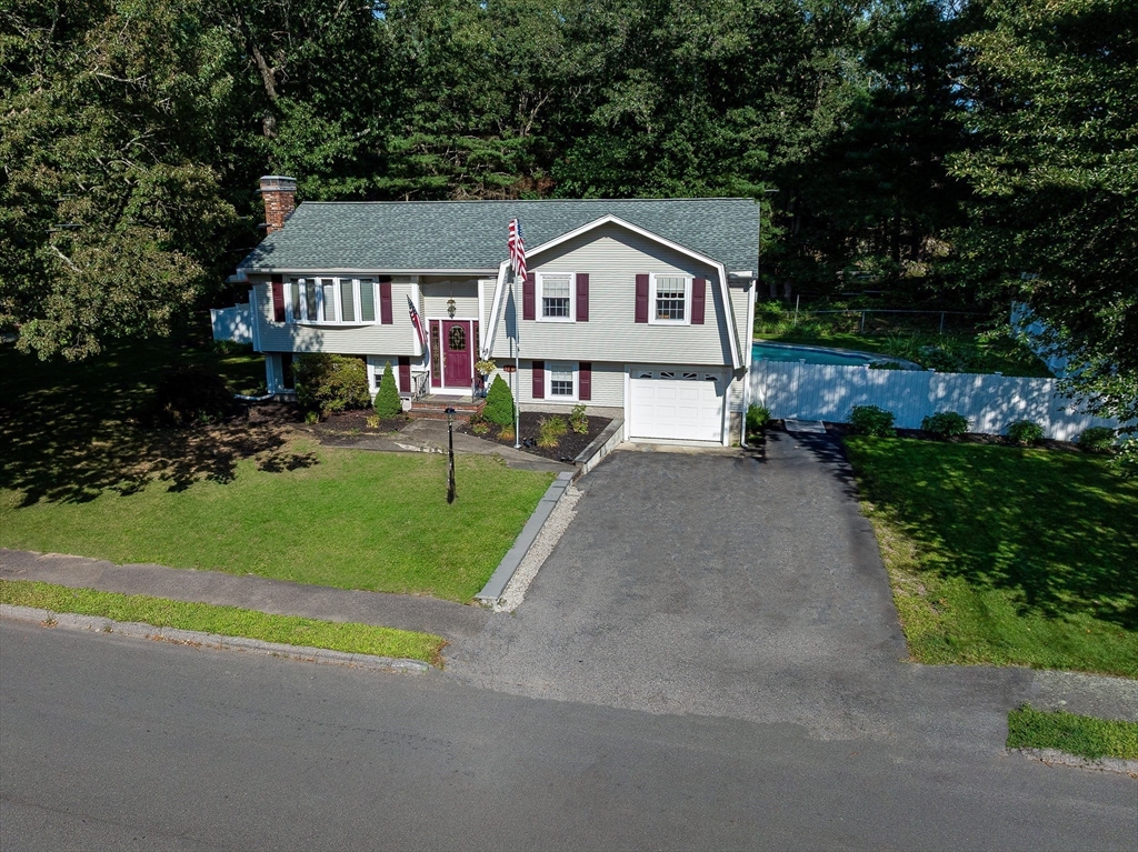 116 Cardinal Court
