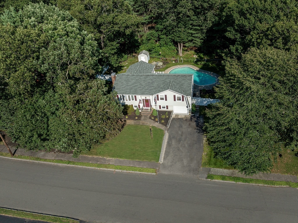 116 Cardinal Court