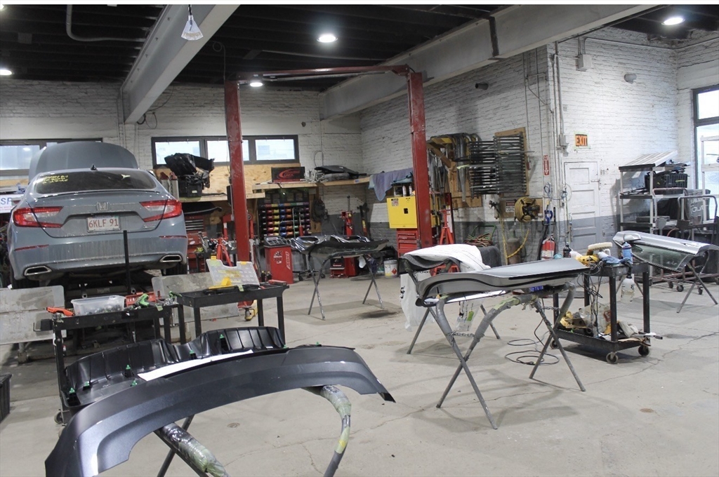 341 S. Broadway, Parcel I