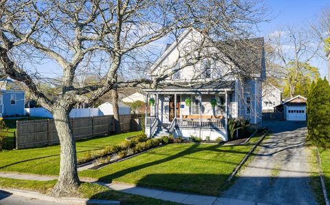 Photo of 151 Main St, Fairhaven, MA 02719 (MLS # 73507399)