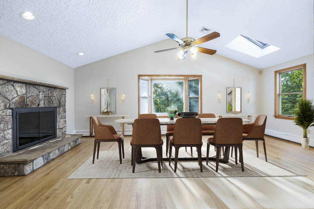 228 North Rd