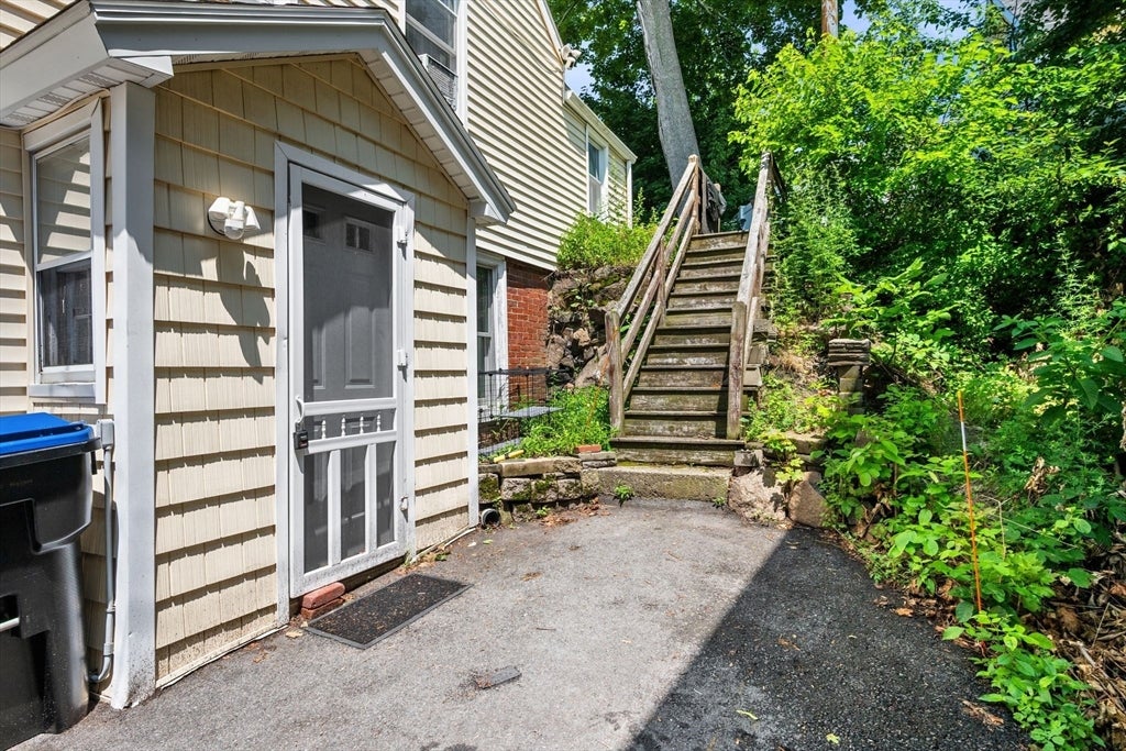 17 Vestry St