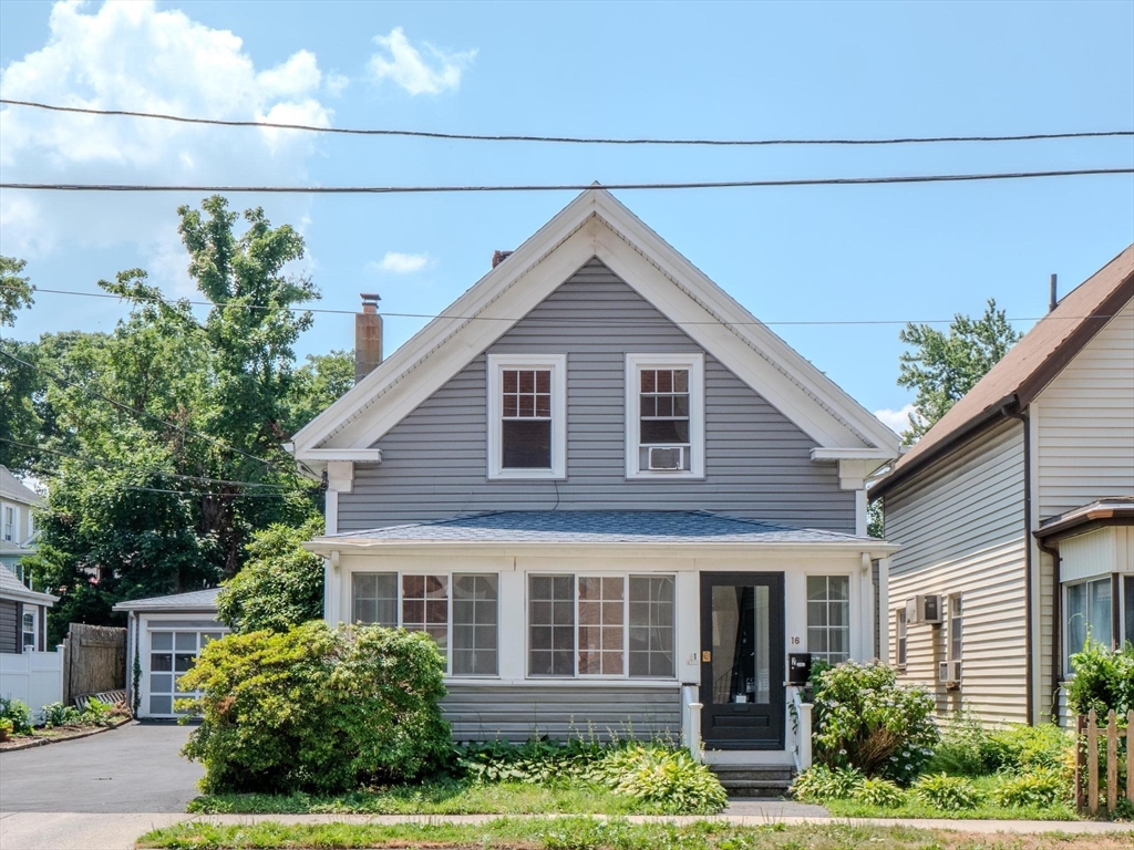 16 Cleveland St