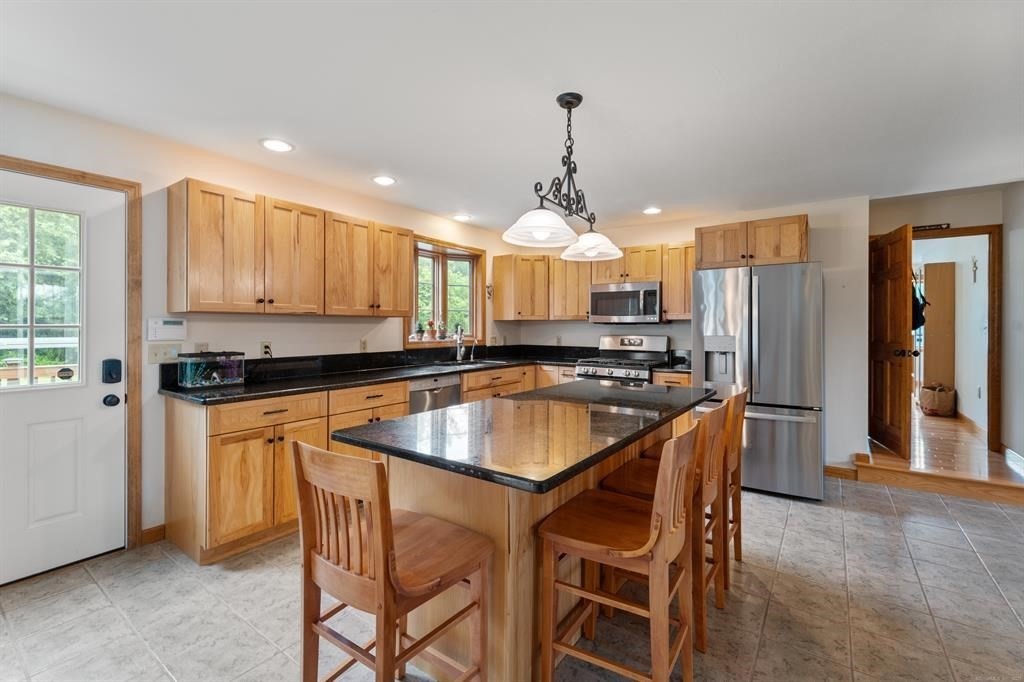 39 Grey Fox Landing
