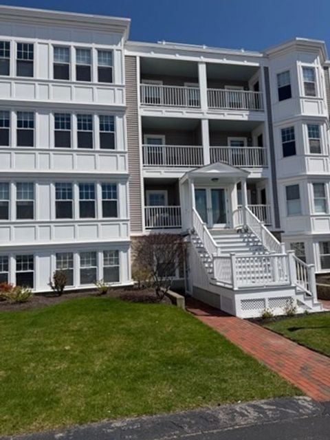 Photo of 15 Park Ave #107, Hull, MA 02045 (MLS # 73507426)